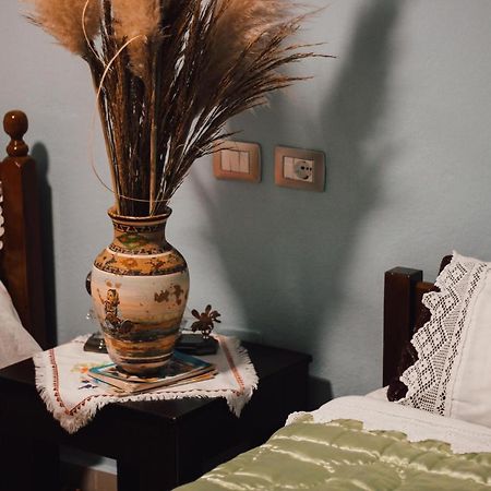 Bb Traditional Apartment Гірокастра Екстер'єр фото