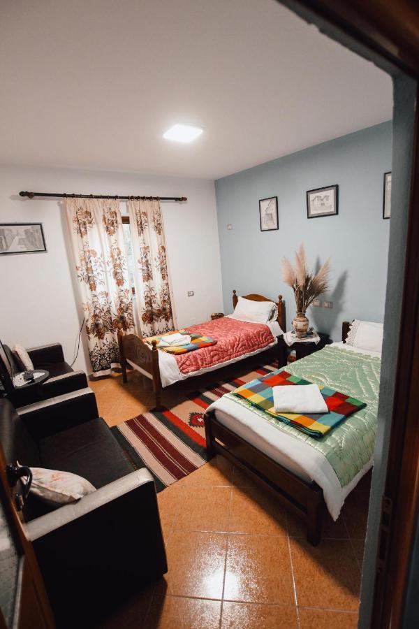 Bb Traditional Apartment Гірокастра Екстер'єр фото