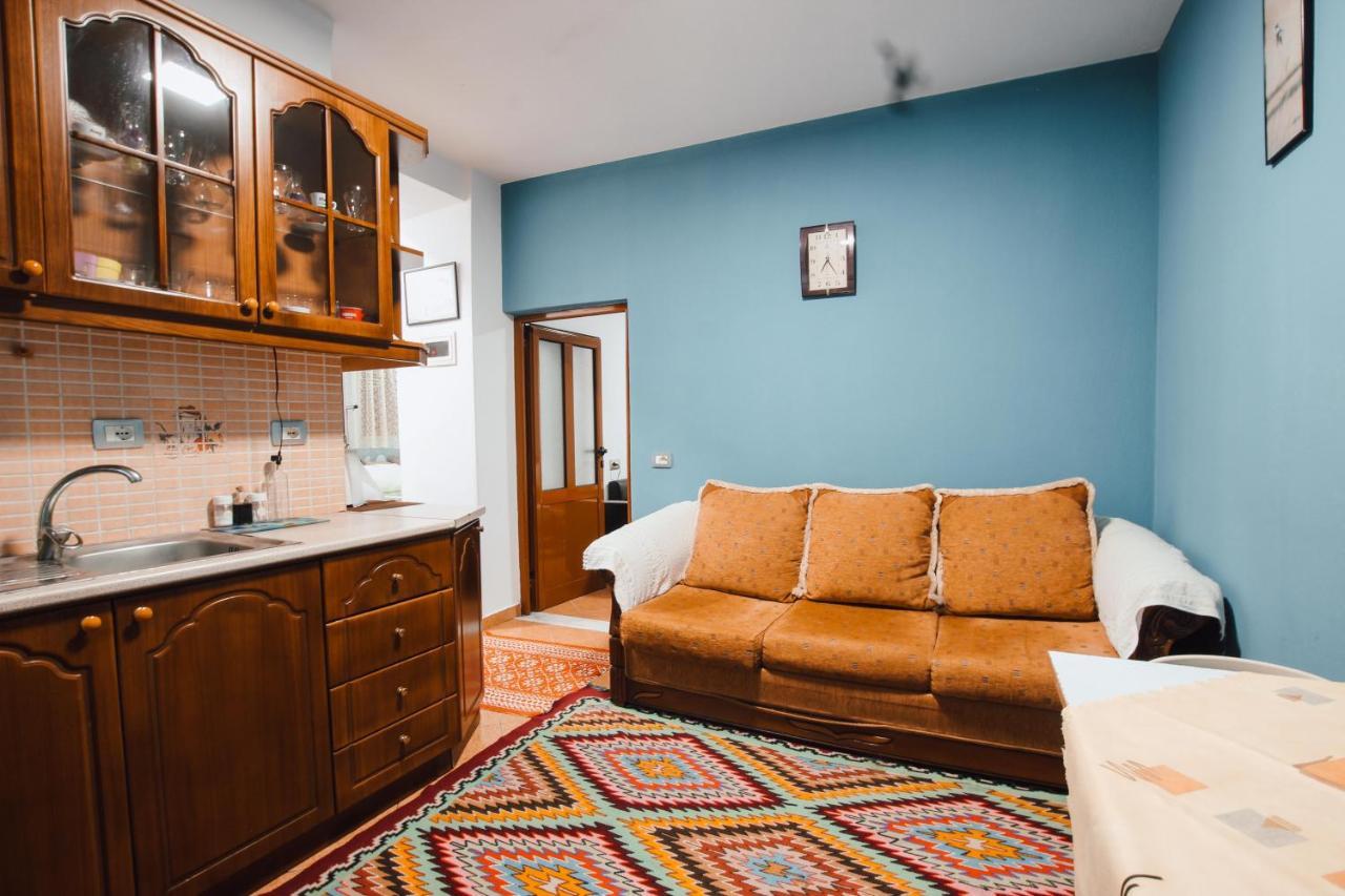 Bb Traditional Apartment Гірокастра Екстер'єр фото